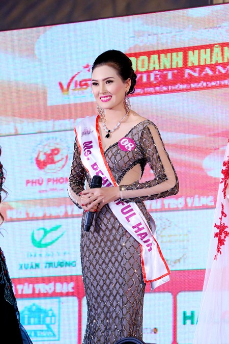 Người đẹp Kim Thoa đăng quang Hoa hậu Doanh nhân thế giới người Việt ảnh 7