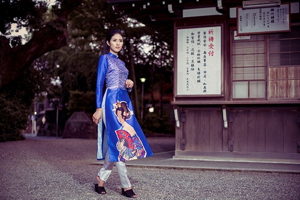 Hoa hậu Ngọc Hân khoe sắc với áo dài ở Nhật Bản ảnh 2