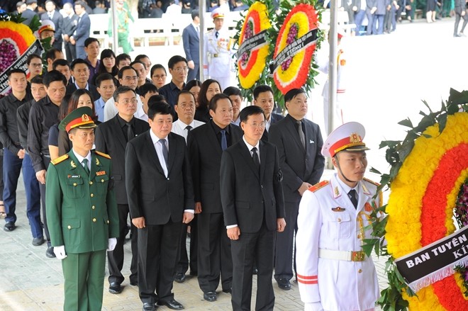 Xúc động lễ viếng Chủ tịch nước Trần Đại Quang ảnh 17