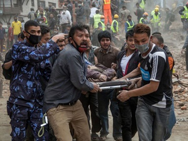 Nepal: Khách sạn bị “ném đá ” vì bỏ trống nhưng không cho nạn nhân nằm nhờ ảnh 2