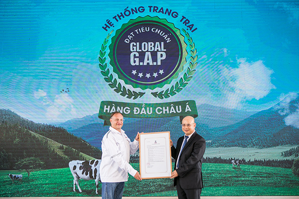 "Resort" bò sữa Vinamilk Tây Ninh – ngôi nhà lý tưởng của những cô bò hạnh phúc ảnh 8