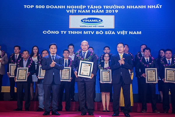 Công ty bò sữa Việt Nam (thuộc Vinamilk) vào Top tăng trưởng nhanh nhất Việt Nam ảnh 1