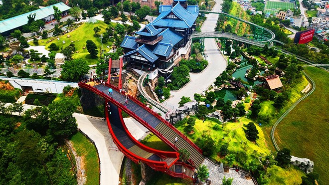 Sun World Halong Complex lần đầu được vinh danh Top 5 khu du lịch và vui chơi giải trí tốt nhất Việt Nam ảnh 4