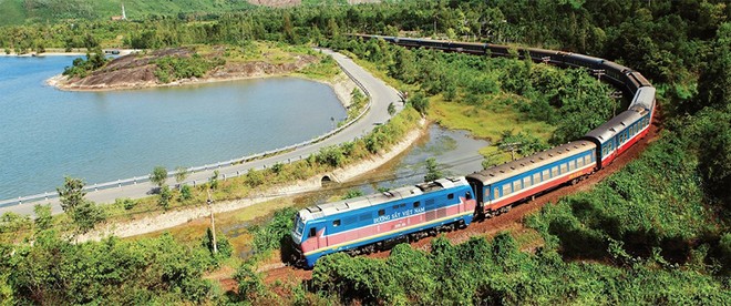 Hành trình từ TP. HCM đến Quảng Bình có khá nhiều phương án di chuyển cho hành khách, trong đó có tàu hỏa