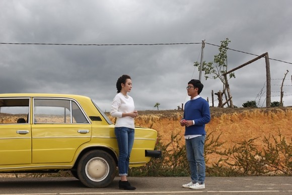 Angela Phương Trinh sẽ "cặp kè" cùng Trường Giang trong phim hành trình "Taxi, em tên gì?" ảnh 1