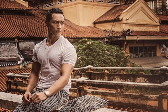 Kim Lý giới thiệu vẻ đẹp xưa và nay của Việt Nam trên tạp chí Myanmar ảnh 3