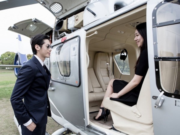 Uber mở dịch vụ thuê trực thăng tại Trung Quốc ảnh 1