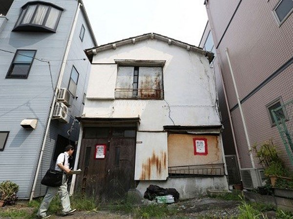 "Nhà ma" - gánh nặng của Nhật Bản ảnh 1