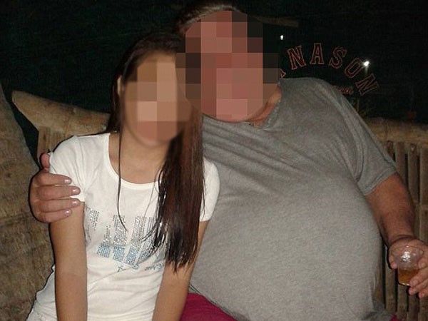 Thâm nhập đường dây lôi kéo trẻ em chát sex ở Philippines ảnh 1
