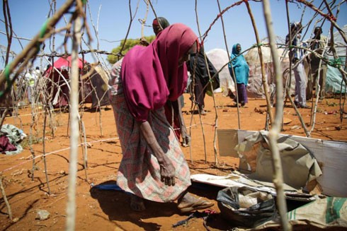 Đội quân khủng bố sống bằng ăn chặn tiền viện trợ của người dân đói khổ Somalia ảnh 1