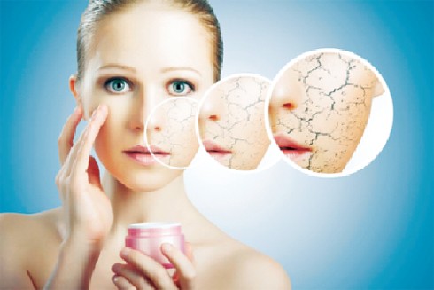 Dùng kem dưỡng có độ ẩm cao là bước quan trọng giúp làn da được chăm sóc và bảo vệ một cách tối ưu nhất