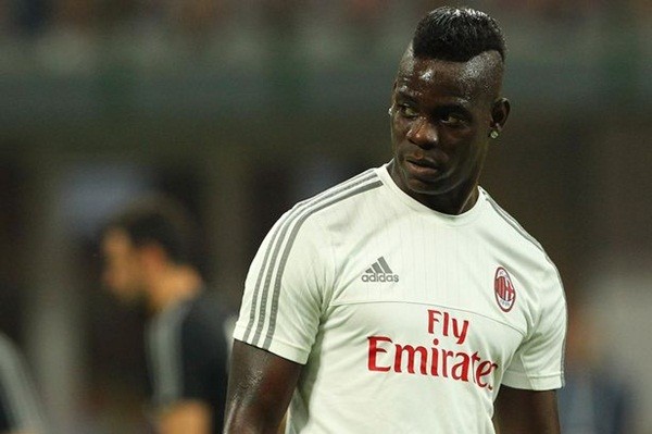 Vừa trở về AC Milan, "siêu quậy" Balotelli lại gây scandal ảnh 1