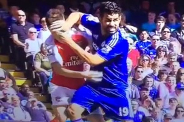 Costa bị đồng đội ở Chelsea bóc mẽ là "kẻ ăn gian" ảnh 1