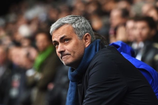 Chelsea vẫn phải trả lương cho Mourinho kể cả HLV này tìm được CLB mới