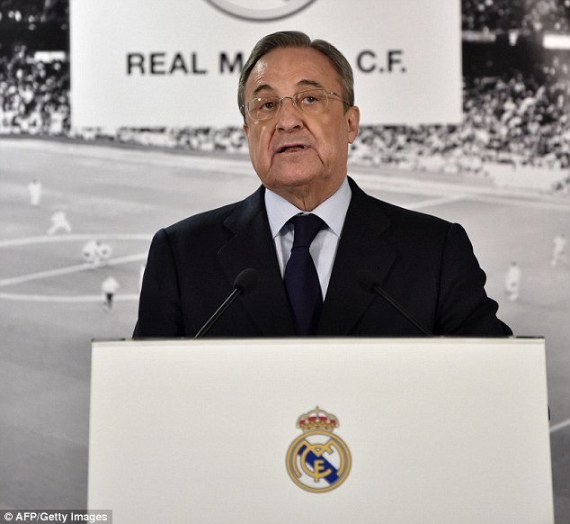 Chủ tịch Perez công bố quyết định sa thải HLV Benitez và bổ nhiệm Zidane