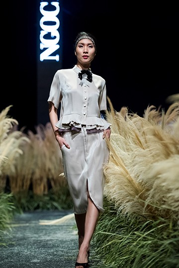 Hoa hậu Ngọc Hân gây ấn tượng với bộ sưu tập thời trang thu đông ảnh 3