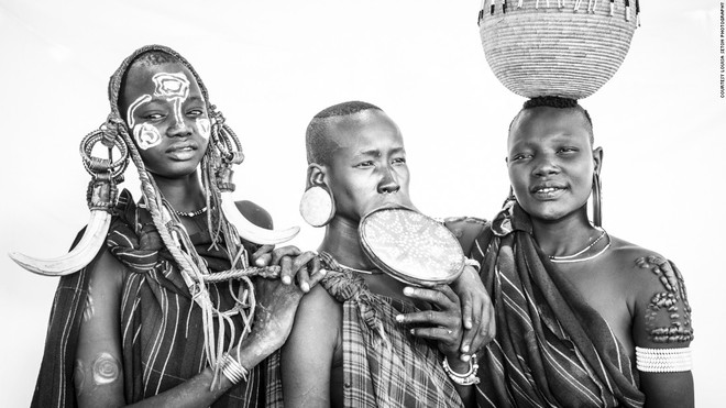 Những hình ảnh độc, lạ về các bộ lạc ở Ethiopia ảnh 9