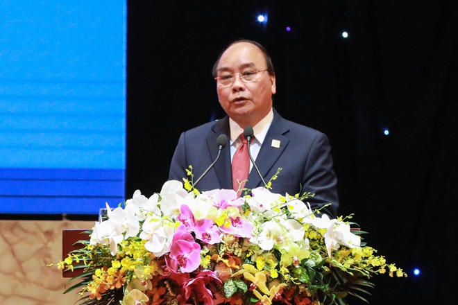 Thủ tướng Nguyễn Xuân Phúc: Tìm kiếm động lực tăng trưởng kinh tế mới ảnh 1