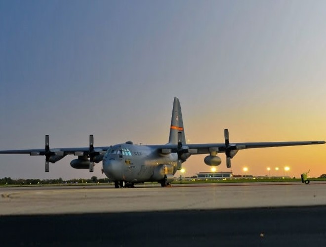 Hình ảnh hiện trường, vụ C-130 Mỹ chở 16 người đâm xuống mặt đất ảnh 12