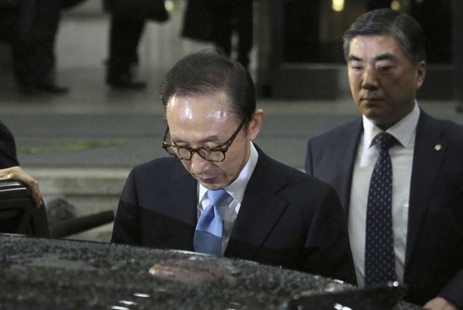Công tố viên đề nghị bắt giữ cựu Tổng thống Hàn Quốc Lee Myung-bak ảnh 1
