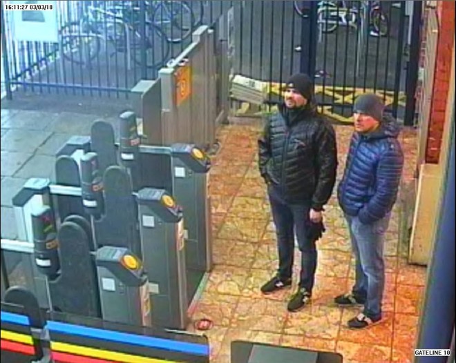 Anh công bố danh tính 2 nghi can vụ đầu độc cựu điệp viên Sergei Skripal ảnh 3