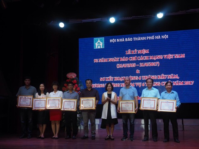 Hội Nhà báo thành phố Hà Nội kỷ niệm 92 năm Ngày Báo chí Cách mạng Việt Nam ảnh 1