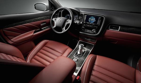 Mitsubishi Outlander PHEV Concept-S: Tiêu thụ nhiên liệu ít hơn cả xe máy ảnh 2