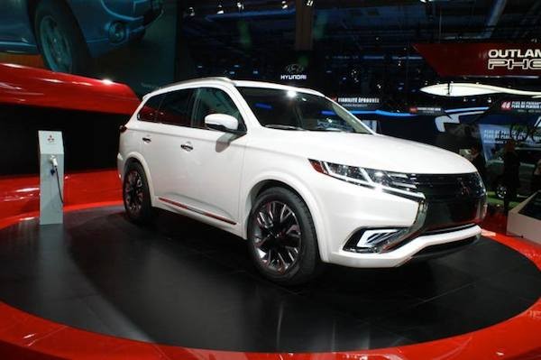 Mitsubishi Outlander PHEV Concept-S: Tiêu thụ nhiên liệu ít hơn cả xe máy ảnh 3