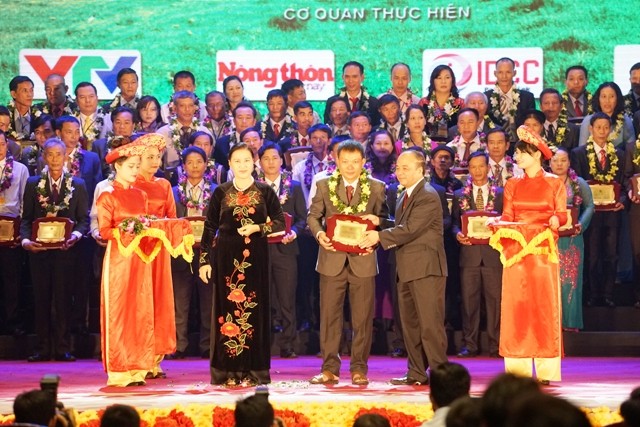 Tự hào nông dân Việt Nam ảnh 1