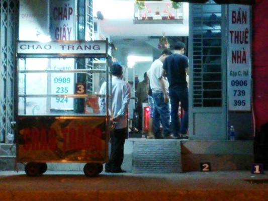 Truy sát kinh hoàng từ nhà đến bệnh viện, nhiều người bị thương ảnh 1