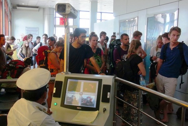 Dịch HIV/AIDS, Ebola nguy cơ bùng phát ảnh 4