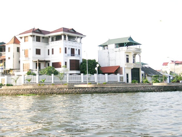 Không xây dựng thêm công trình sát hồ Tây ảnh 1