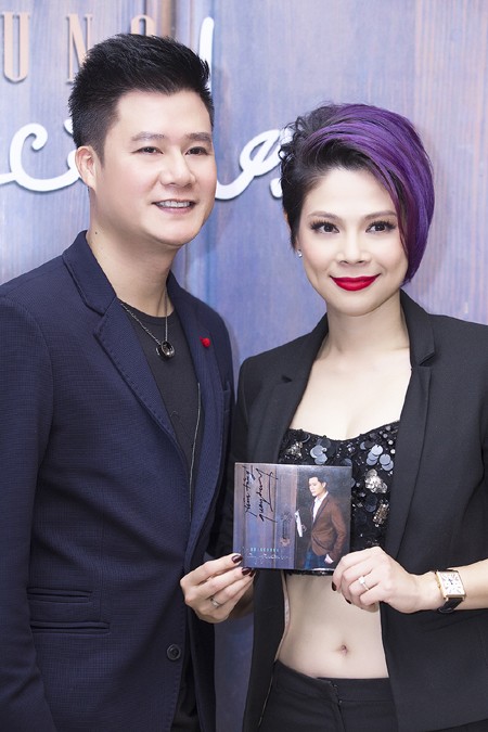 Thanh Thảo ăn diện gợi cảm làm MC ra mắt album cho ca sĩ Quang Dũng ảnh 9