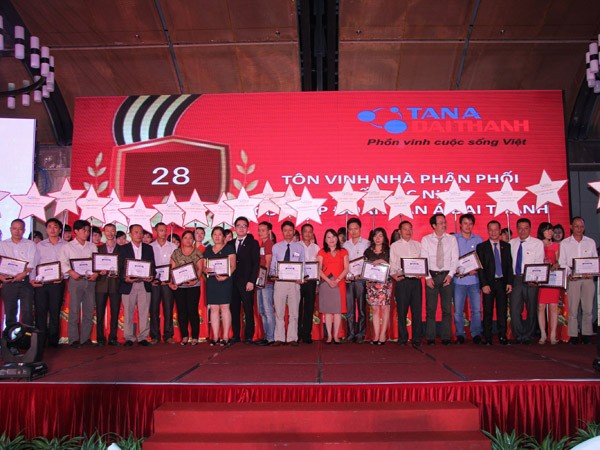 Gala tri ân khách hàng và lễ ra mắt bộ sản phẩm Tân Á Đại Thành ảnh 3