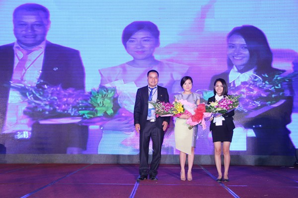 Gala tri ân khách hàng và lễ ra mắt bộ sản phẩm Tân Á Đại Thành ảnh 2