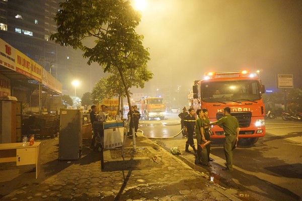 Vụ hỏa hoạn gần tòa nhà Keangnam: Khẩn trương, linh hoạt phương án tác chiến chữa cháy ảnh 14