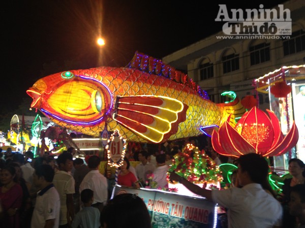 Ấn tượng đặc sắc lễ hội Trung thu Tuyên Quang 2015 ảnh 5