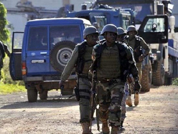 Tấn công khủng bố ở Mali: Đã giải thoát 87 con tin, nghi vấn dồn vào Al-Qaeda ảnh 9