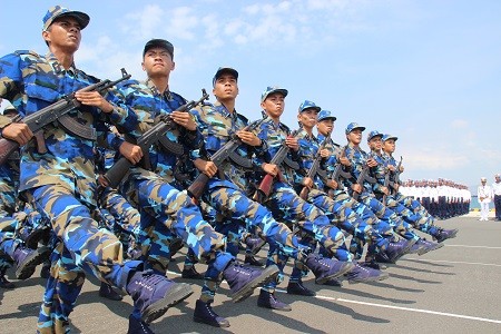 Hải quân Việt Nam phô diễn sức mạnh trên biển ảnh 8