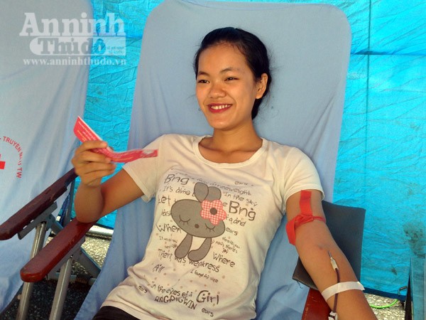 Hàng nghìn sinh viên háo hức tham gia Ngày hội Dòng máu Lạc Hồng ảnh 8