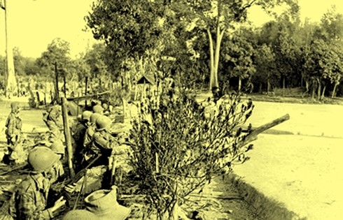 Chùm ảnh khó quên về Hà Nội mùa đông năm 1946 (1): Quyết tử cho Tổ quốc quyết sinh ảnh 2