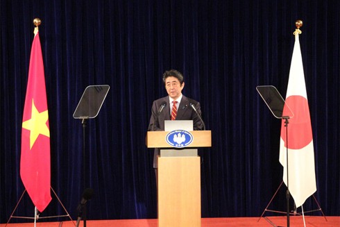Thủ tướng Nhật Bản: "Tôi đặc biệt coi trọng mối quan hệ với Việt Nam" ảnh 2