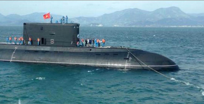 Cận cảnh hai tàu ngầm Bà Rịa - Vũng Tàu và Đà Nẵng ảnh 4
