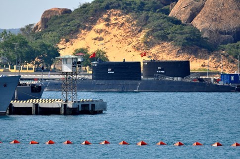 Cận cảnh hai tàu ngầm Bà Rịa - Vũng Tàu và Đà Nẵng ảnh 9