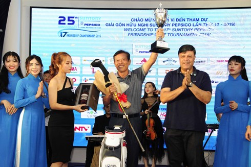 Suntory PepsiCo Việt Nam gây quỹ hơn 1,6 tỷ đồng trong Giải gôn Hữu nghị lần thứ 17 ảnh 5