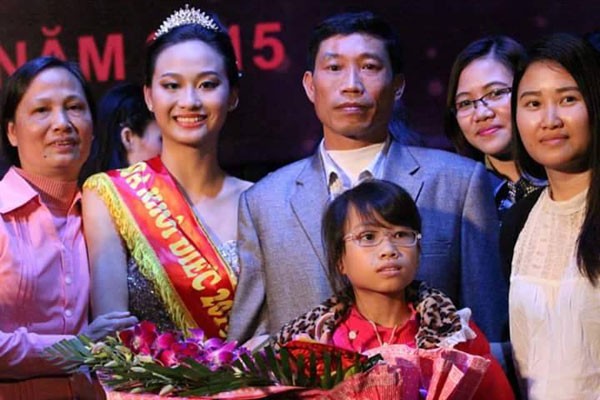Hoa khôi Việt Nam tham dự cuộc thi Hoa hậu Điếc quốc tế 2016 ảnh 1