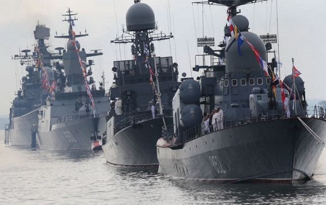 Hơn 40 tàu chiến Nga sẽ tham gia lễ diễu hành năm 2018 ảnh 1