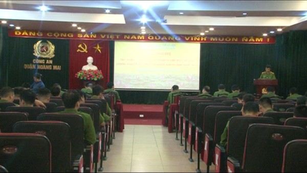 CAQ Hoàng Mai tập huấn, nâng cao kỹ năng PCCC và CNCH cho đội ngũ Cảnh sát khu vực
