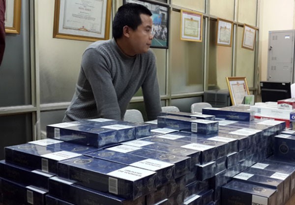 Hà Nội: Bắt giữ hơn 2.000 bao thuốc lá ngoại nhập lậu ảnh 1