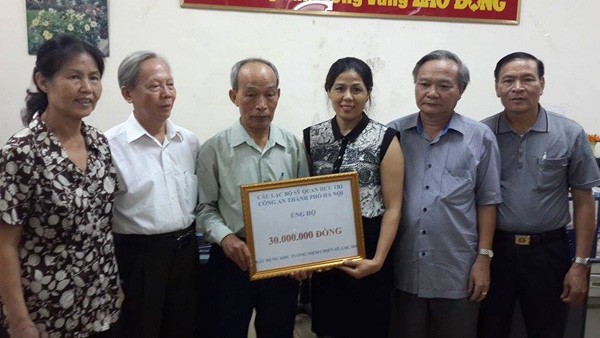 CLB Sỹ quan hưu trí Công an Hà Nội ủng hộ 30 triệu đồng xây dựng khu tưởng niệm chiến sĩ Gạc Ma ảnh 1